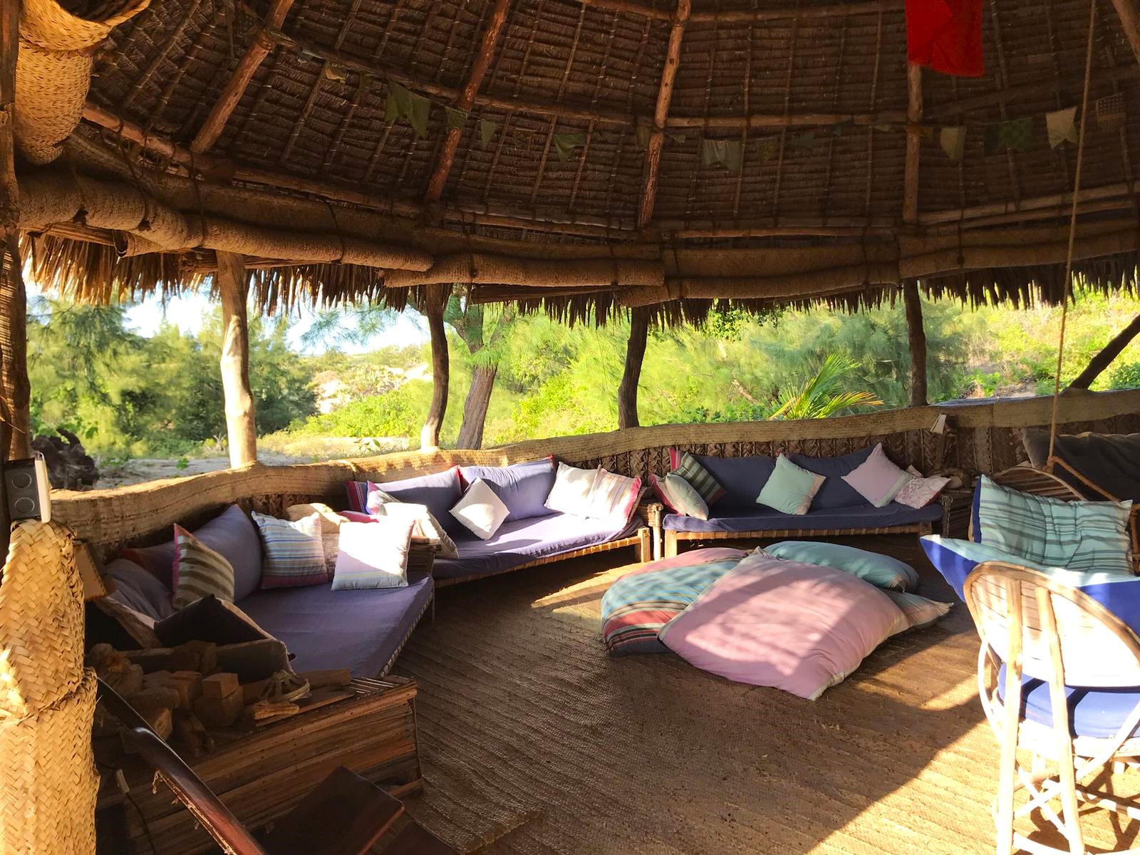 Mess Banda Kasbah with Ocean View, Bird Bath, Bar & Swing Beds